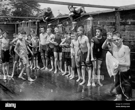 1910s Style High Resolution Stock Photography and Images - Alamy
