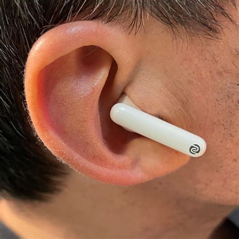 rs recommends   airbuds pro  giving apples airpods  run