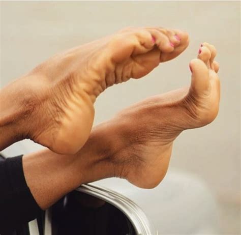 Beautiful feet, Gorgeous feet, Foot pictures