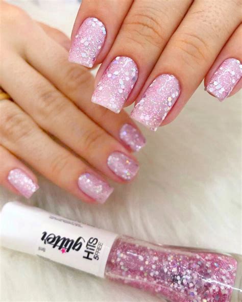 Unhas Claras Com Brilho - Unhas Claras com Glitter: Brilho Sutil para um Visual Sofisticado ...