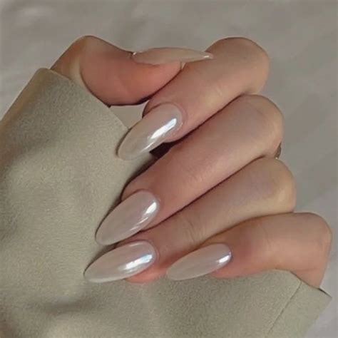 handmade pearl white moonlight aurora glitter press  nails glitter