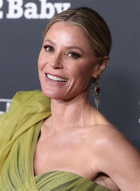 Julie Bowen – Baby2Baby Gala 2022 • CelebMafia