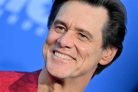 jim carrey paga   mil em token  entra   mundo das nfts forbes