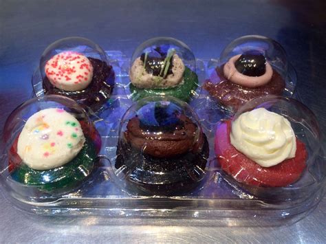 Baked by Melissa 10017 Midtown Manhattan New York City