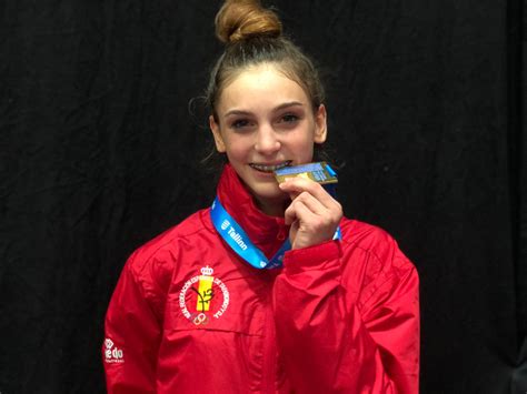 Laura Rodríguez, medalla de oro en el Campeonato de Europa de Taekwondo