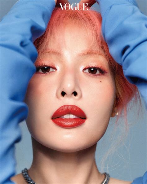 Hyuna Outfits & Style Photos • CelebMafia