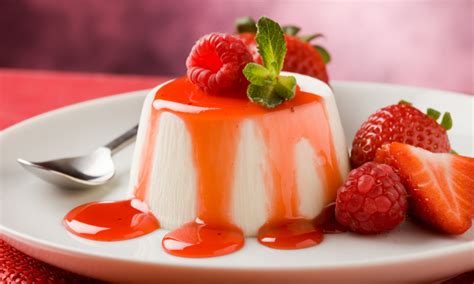 Come fare la panna cotta: trucchi e ricette