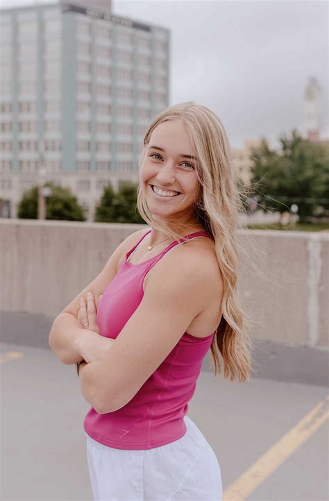 Fit + Faith + Flourish - 1:1 Fitness Coaching with Hannah Roy