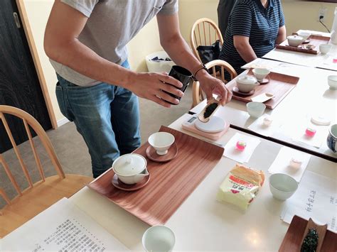 茶道の懐紙とは？使い方や身につけ方、種類を解説 - みんなの日本茶サロン