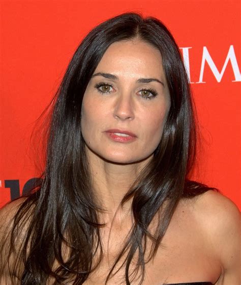 Demi Moore Wiki, Bio, Networth, BF, Husband, Family & More - DWB