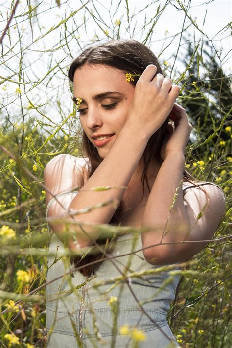 Brit Brat - Keeping it simple and sexy. Based in LA & Ventura.