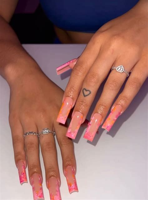 baddie nails square acrylic nails girly acrylic nails short