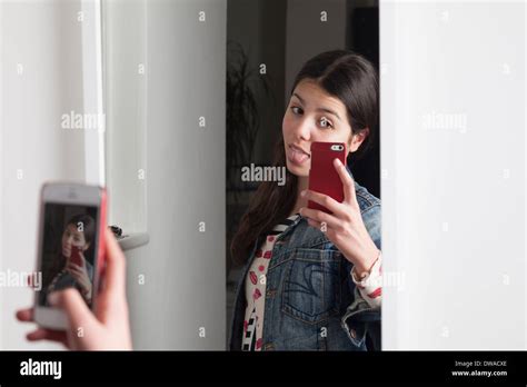 Face mirror selfie hi-res stock photography and images - Alamy