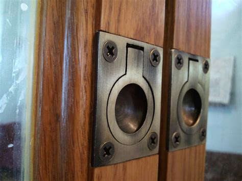 how to install door knob 10