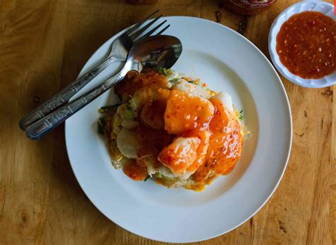 Khaw khai yerm & Suki Sin Thai delivery near you in Lopburi| foodpanda