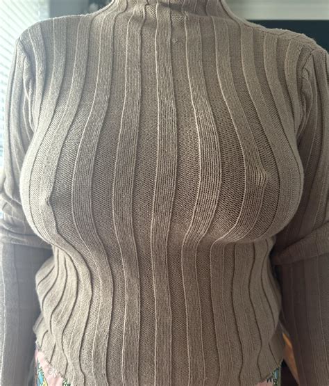 10000 best r/braless images on Pholder | I like my tops nice and tight 💙