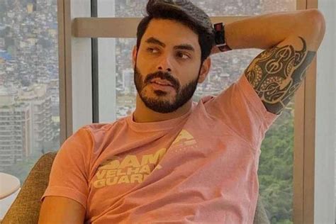 Cantor sertanejo Rodolfo fala sobre música nova e suposta apologia ao