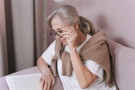pensii vsex rossiian vyrastut   ianvaria  goda kakuiu pribavku oni