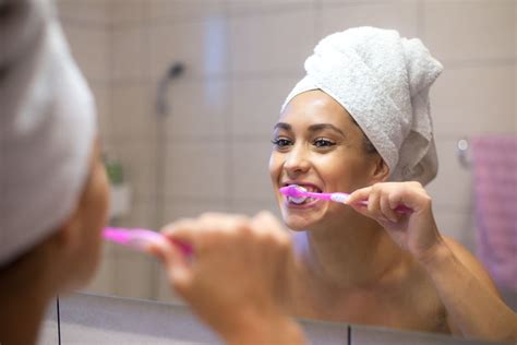 plaque definition   removal