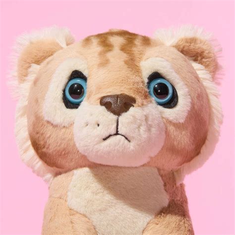 Cowardly Lion Cub Plush — The Noble Collection UK