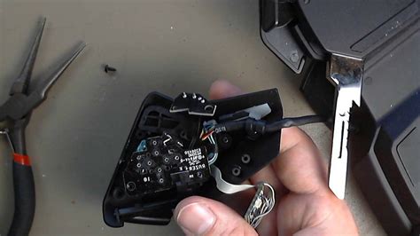 Razer Orbweaver Thumbstick Mod - Part 6 Final Reassembly - YouTube