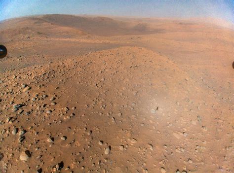 NASA helicopter captures glorious view of Mars, with some surprises ...