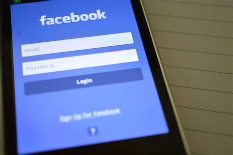 Facebook: Give Us Your Nudes To Stop Revenge Porn | IBTimes