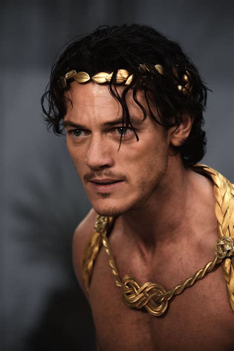 Immortals (2011) - Zeus (Luke Evans) | Luke evans, Luke, Evan