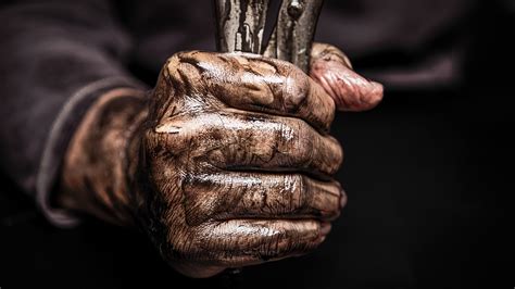 Jobs That Pay Well If You Get Your Hands Dirty | GOBankingRates