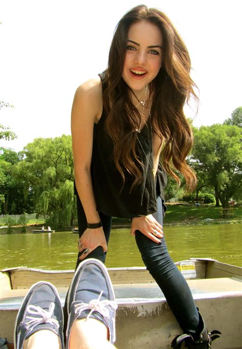 Elizabeth Gillies As Jade