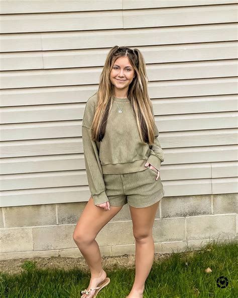 Aerie lounge set | Style, Aerie, Lounge sets