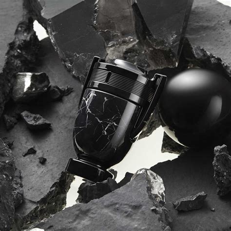 Paco Rabanne: Invictus & Olympéa Onyx - Luxferity Magazine