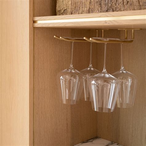 Dining and Drinks at Chelsea Corner: A Local Guide 3