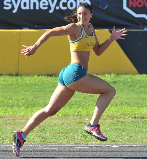 Michelle Jenneke... | Scrolller
