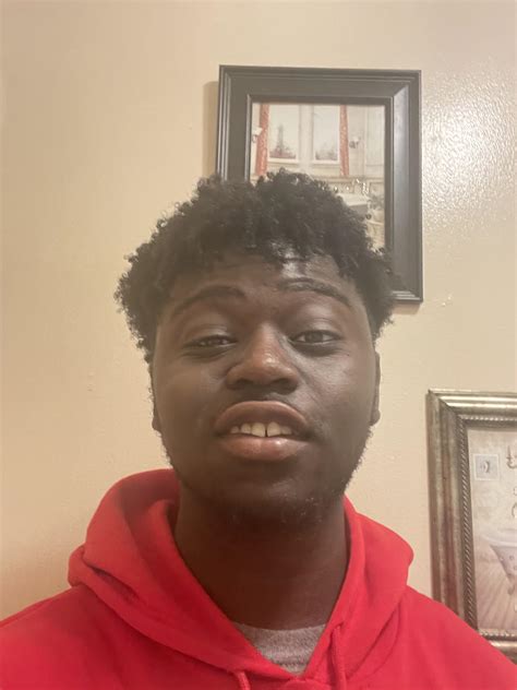 Ayyy just turned 18 today : r/birthday