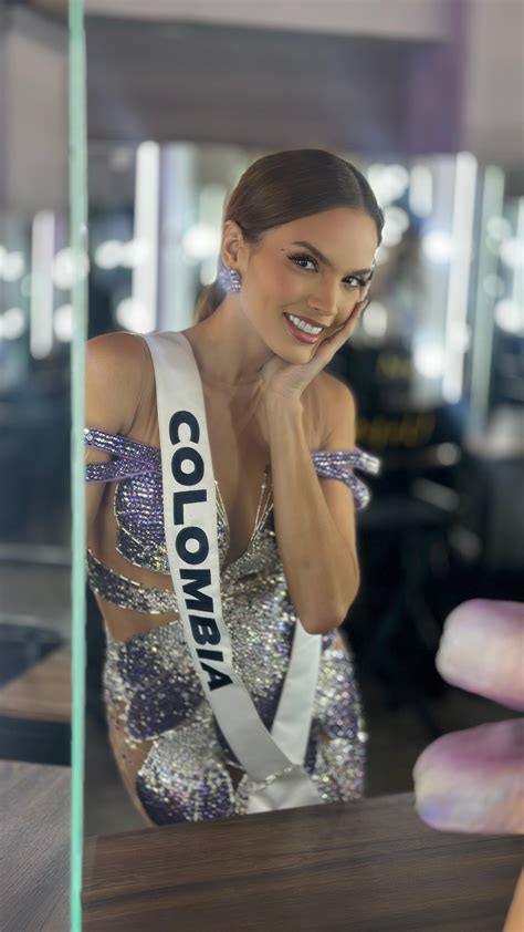 DANIELA TOLOZA 🤍 | Caption it ! 💫 👗 @karinagarciaoficial 💎 @byvizcarra