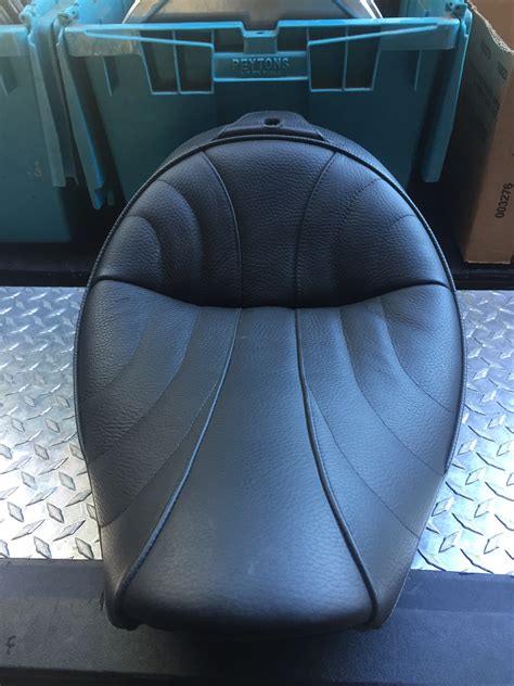 Corbin Seats For Harley Davidson / Corbin Motorcycle Seats