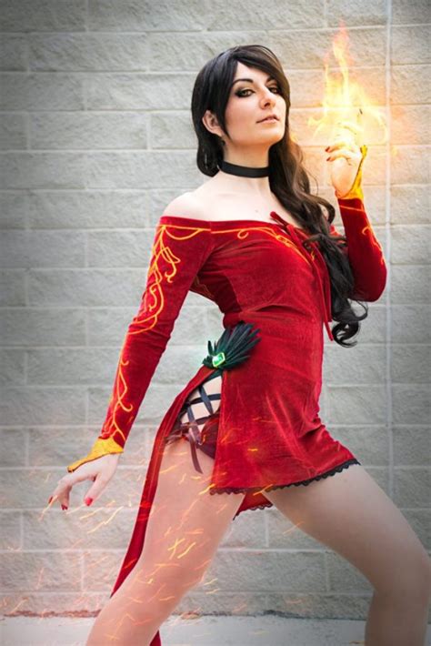 Cinder Fall Cosplay - Alice in Cosplayland - Cosplay Characters