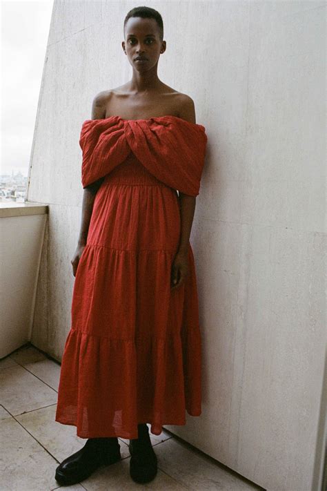 What you need to know before visiting One by land two by sea New York 10