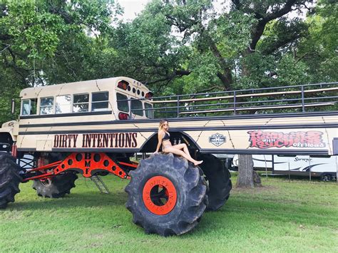 Dirty Intentions Mega Bus | Saint Jo TX
