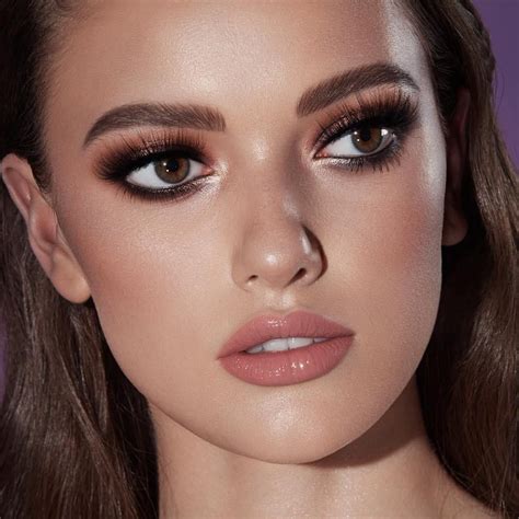 glam eye makeup