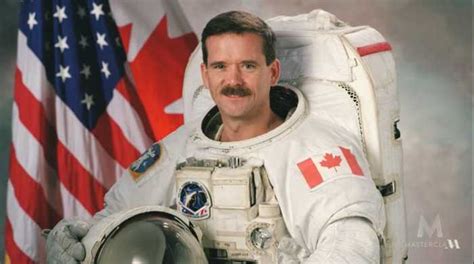 Chris Hadfield MasterClass Review: Is It Worth It? - Learnopoly