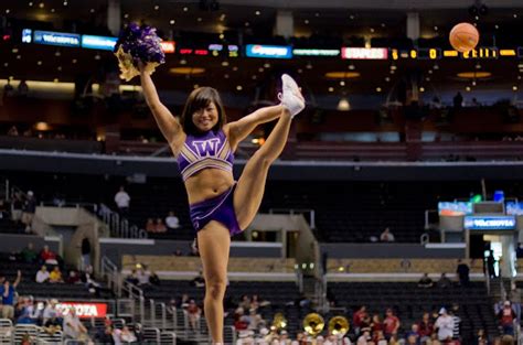 sexy for girls: University of Washington Cheerleaders