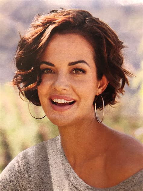 Is THIS The Secret To Chic, Flattering Short Hair For Thin Hair And Round Faces? Image 12