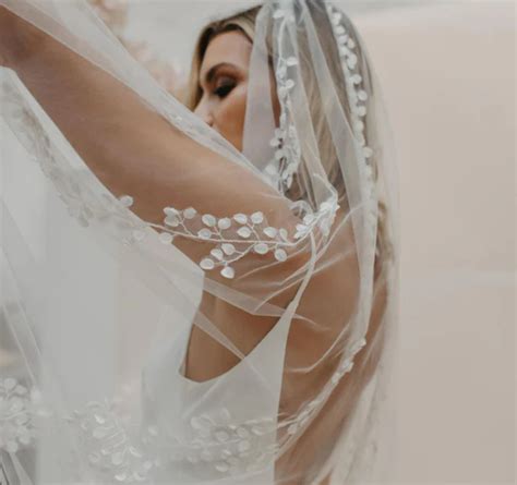 How To Design Bespoke Wedding Gowns That Reflect Your Style
