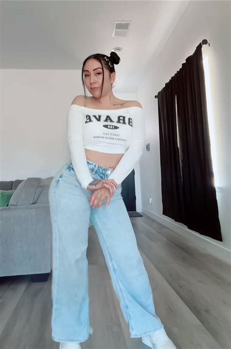 Alerzt3 - Buen días!!🌤️💛💛😘 | Facebook