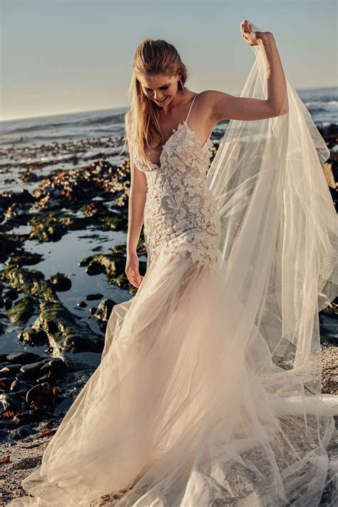 Heuchera - Alena Leena - The Dress Tribe