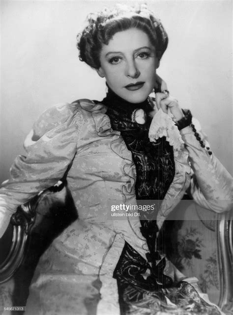 Джульетта Геринг - 63 фото