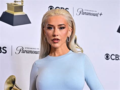 Christina Aguilera arremete contra quienes critican su aspecto