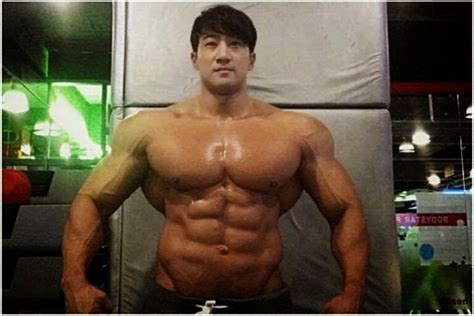 Asian Bodybuilding: Korean Bodybuilder Hwang Chul Soon